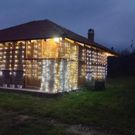 Σπίτι διακοπών Vikendica Jelena Mionica